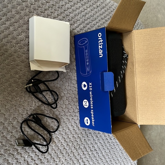 Ortizan Bluetooth speaker - Picture 5 of 5